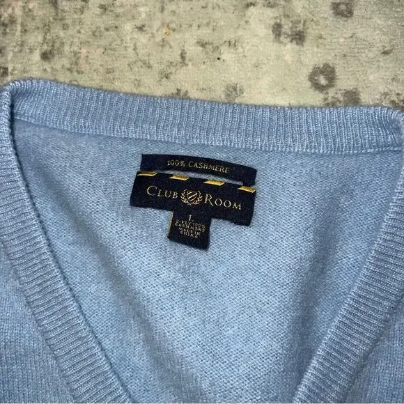 Club Room Blue V-Neck Sweater cashmere Classic